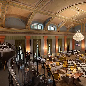 Hotell Mystery Budapest, Preferred &