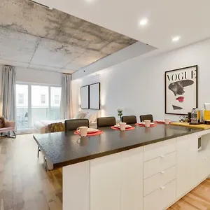 Initial - Vogue Hc - Vieux-limoilou Ciudad de Quebec